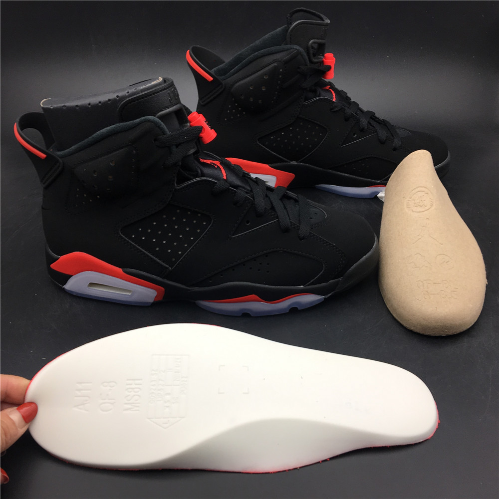 Jordan 6 Retro Black Infrared (2019) - 384664-060