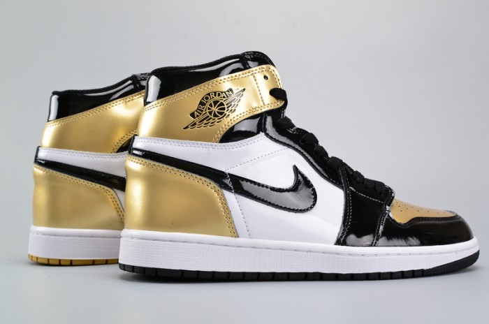 Air Jordan 1 Retro High OG NRG ComplexCon "Top 3 Gold" 861428-001