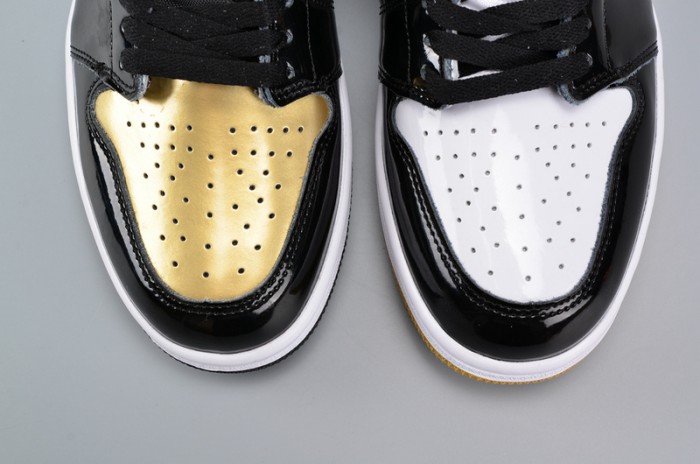Air Jordan 1 Retro High OG NRG ComplexCon "Top 3 Gold" 861428-001