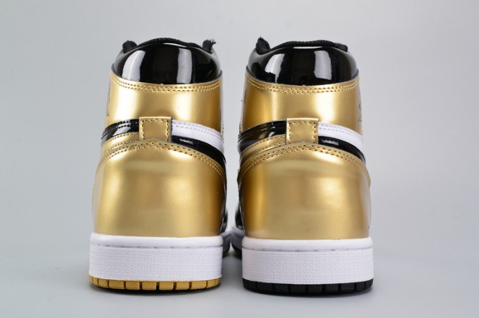 Air Jordan 1 Retro High OG NRG ComplexCon "Top 3 Gold" 861428-001