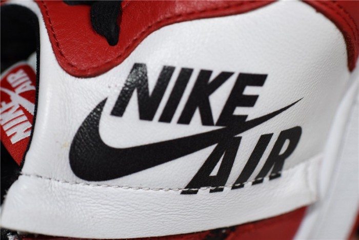 The Air Jordan 1 Rebel "Chicago" red AT4151-100