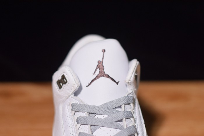 Air Jordan 3 Mocha 136064-122