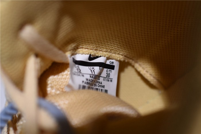 Off-White x Nike Blazer Studio Mid ´All Hallows Eve´ AA3832-700