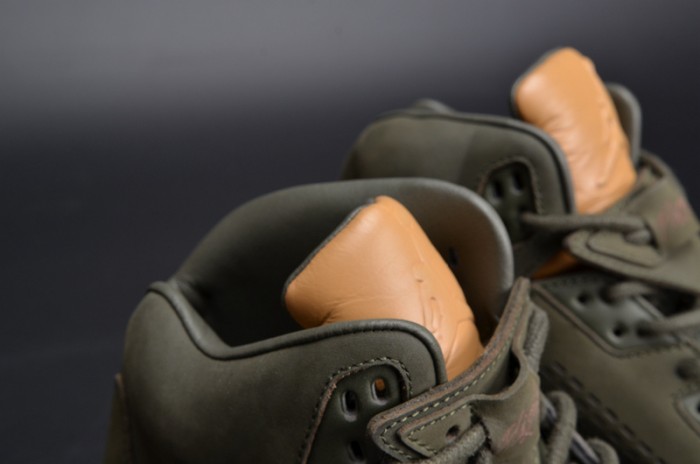 AIR JORDAN 5 RETRO PREM "TAKE FLIGHT" sequoia mens 881432-305