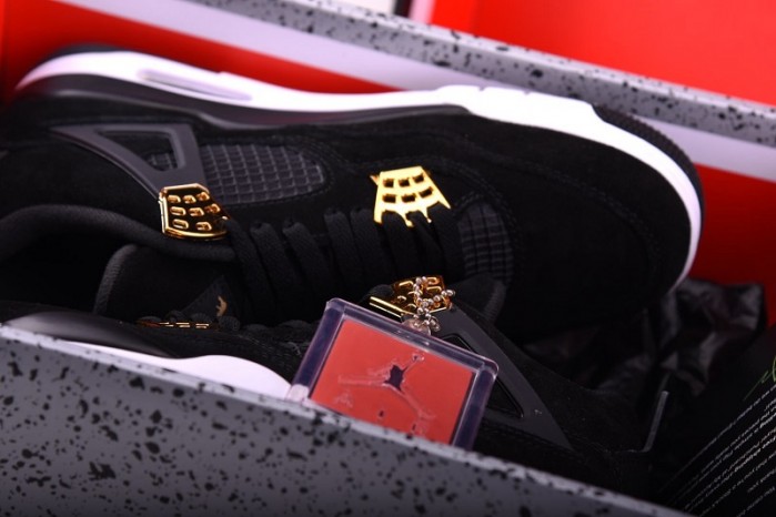 Air Jordan 4 "Royalty" Black/Metallic Gold-White mens 308497-032
