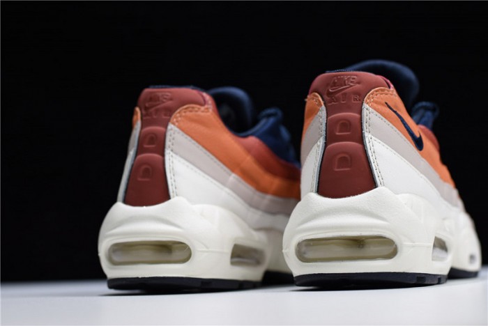 Air Max 95 Essential ´Desert Sand´ - Nike - 749766-108