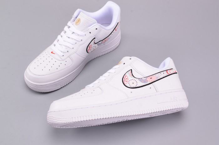 Nike Air Force 1 ´07 LNY QS Casual Shoes Lunar New Year White AO9381-100