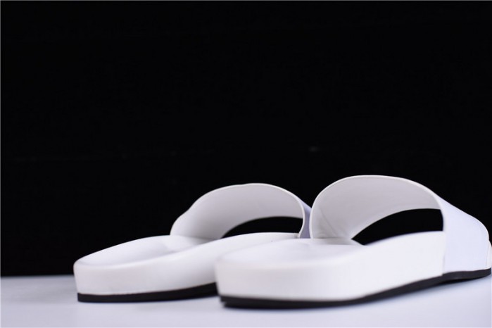 BLG Logo leather slip-on sandals 72ZE-C329