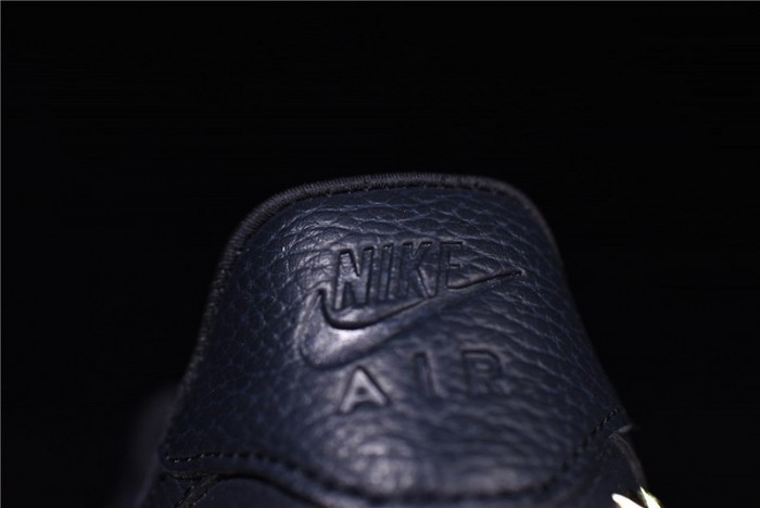 Air Force 1 ´07 XX Oil Grey (W) - AR0639-001