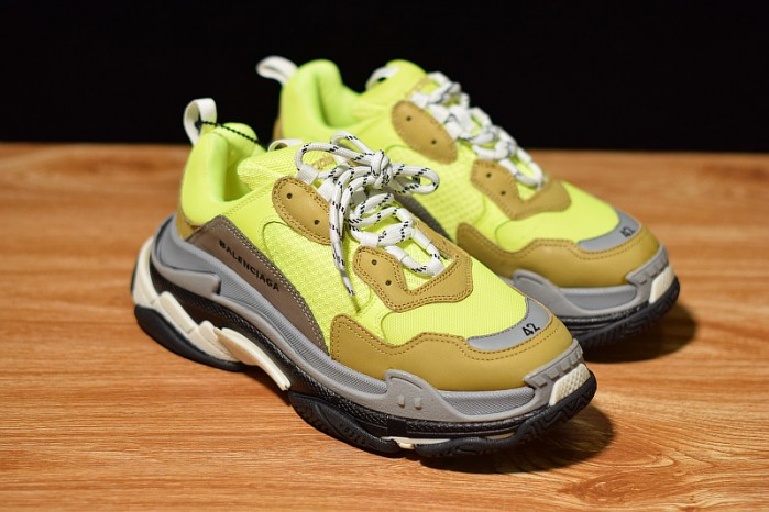 BLG TRIPLE S 483513-W901