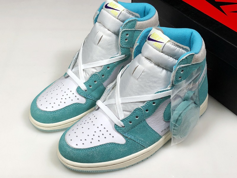 Air Jordan 1 Retro High OG ´Turbo Green´ - Air Jordan - 555088-311