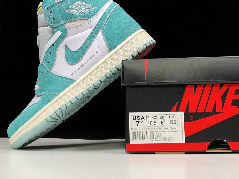 Air Jordan 1 Retro High OG ´Turbo Green´ - Air Jordan - 555088-311