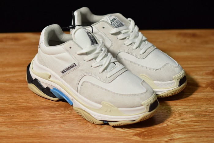 BLG Triple S White Suede 500597 W0971 9000