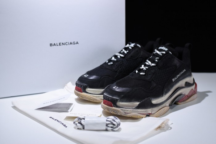 BLG TRIPLE S W06E1-1000