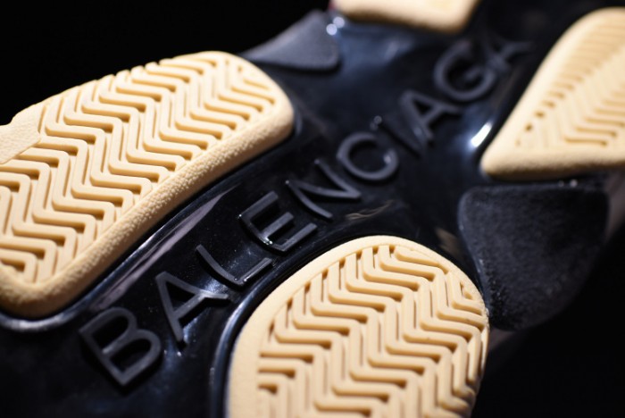 BLG TRIPLE S W06E1-1000