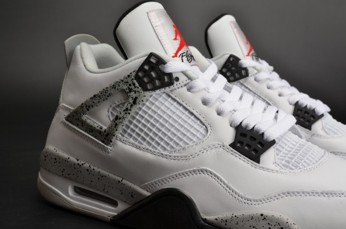 Air Jordan 4 OG "White Cement" 840606-192