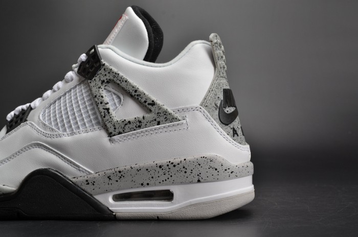 Air Jordan 4 OG "White Cement" 840606-192