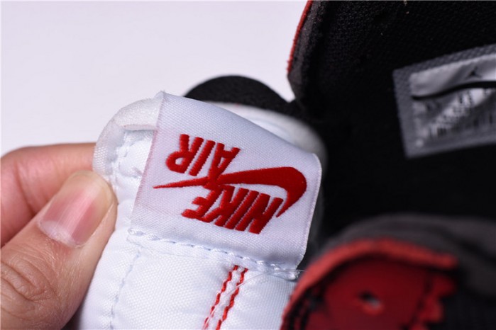 Off-White Air Jordan 1 Retro Chicago The Ten AA3834-101
