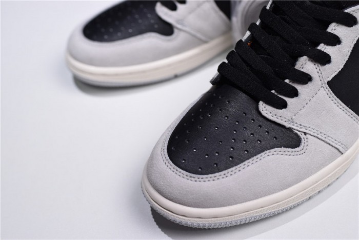 Air Jordan 1 Retro High OG ´Grey Crimson´ - Air Jordan - 555088-018
