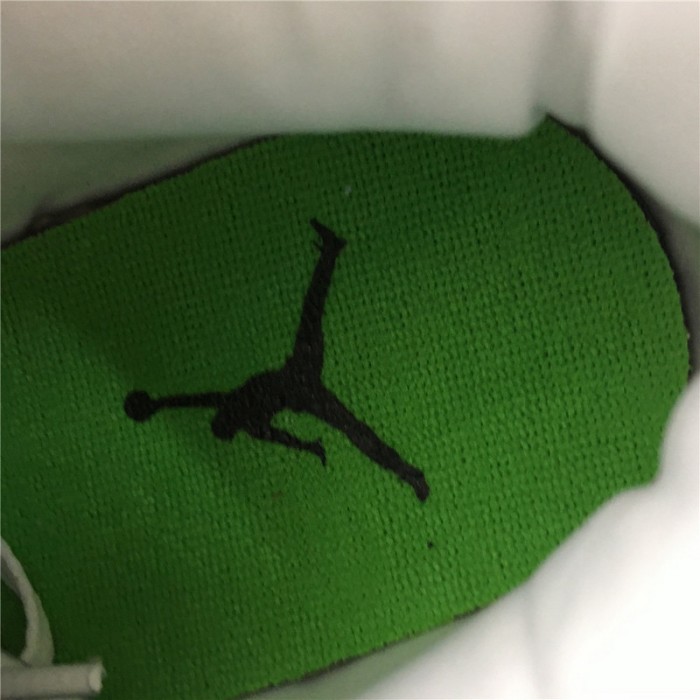 Air Jordan 3 Chlorophyll Tinker 136064-006