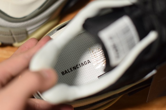 BLG Triple S Black Burgundy 514008 W09S1 1058