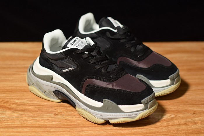 BLG Triple S Black Burgundy 514008 W09S1 1058