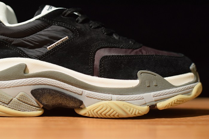BLG Triple S Black Burgundy 514008 W09S1 1058