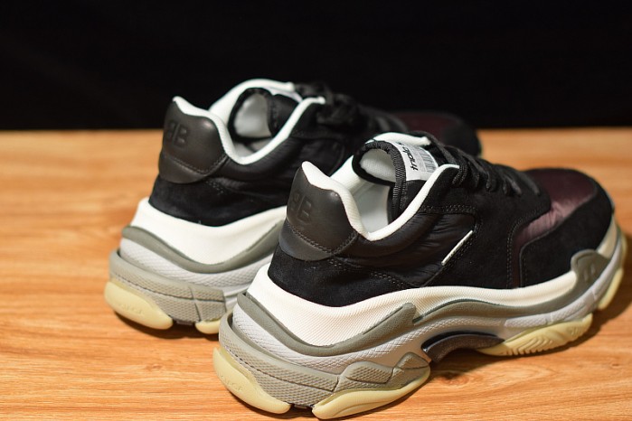 BLG Triple S Black Burgundy 514008 W09S1 1058
