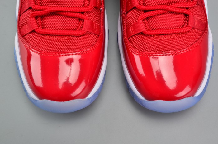 AIR JORDAN 11 RETRO BG (GS) "WIN LIKE ´96" red womens 378038-623