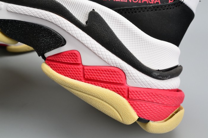 BLG BLACK AND WHITE 17FW TRIPLE S 483560-W06E1-1011