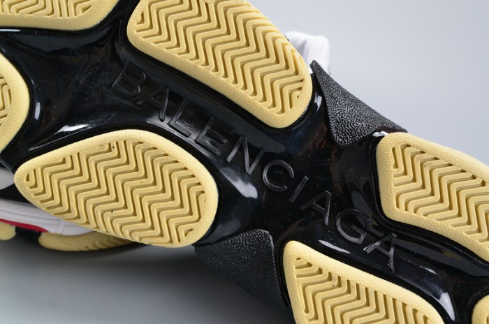 BLG BLACK AND WHITE 17FW TRIPLE S 483560-W06E1-1011