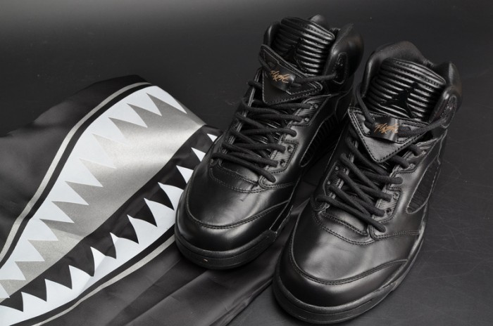 Air Jordan 5 Retro Prem "Triple Black" mens 881432-010