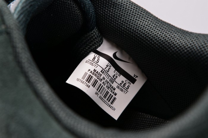 Nike Air Force 1 ?07 LV8 Suede Outdoor Green Brand MENS AA1117-300