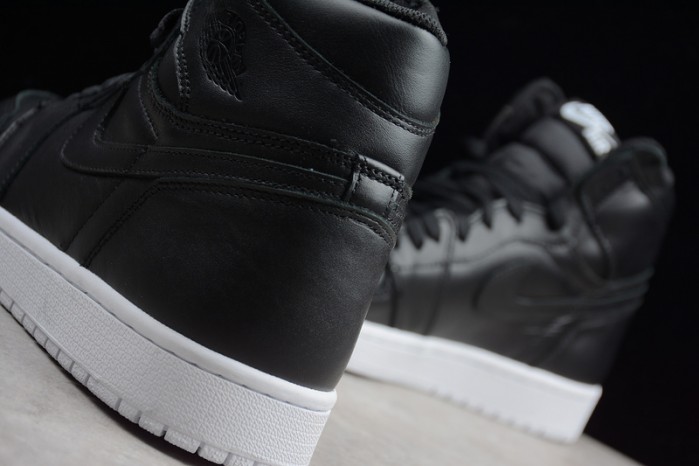 Air Jordan 1 Retro OG "Cyber Monday" black 555088-006