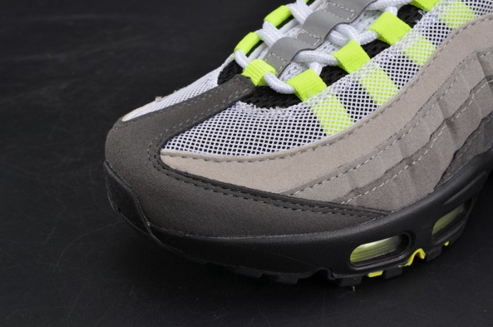 Nike mens Court Vapor RF x Air Max 95 "Neon" black 554970-071
