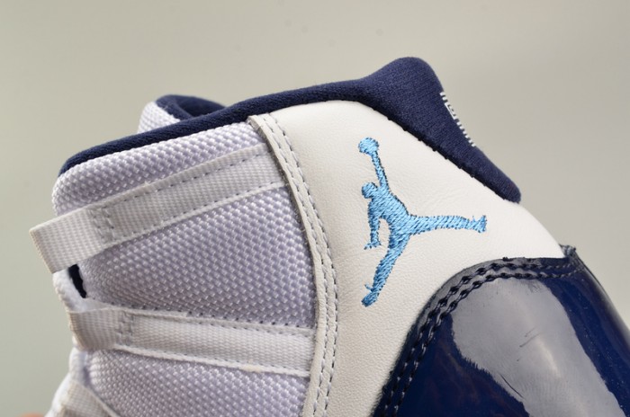 AIR JORDAN 11 RETRO BG (GS) "WIN LIKE ´82" university blue 378038-123