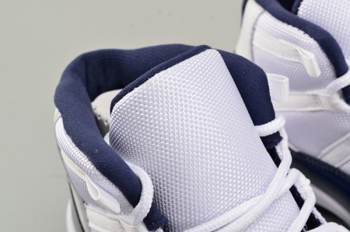 AIR JORDAN 11 RETRO BG (GS) "WIN LIKE ´82" university blue 378038-123
