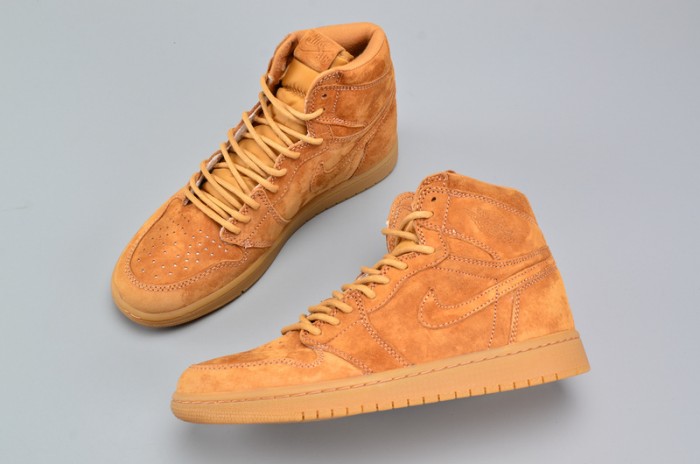Air Jordan 1 Retro High OG "Wheat"  Golden Harvest/Elemental Gold 555088-710